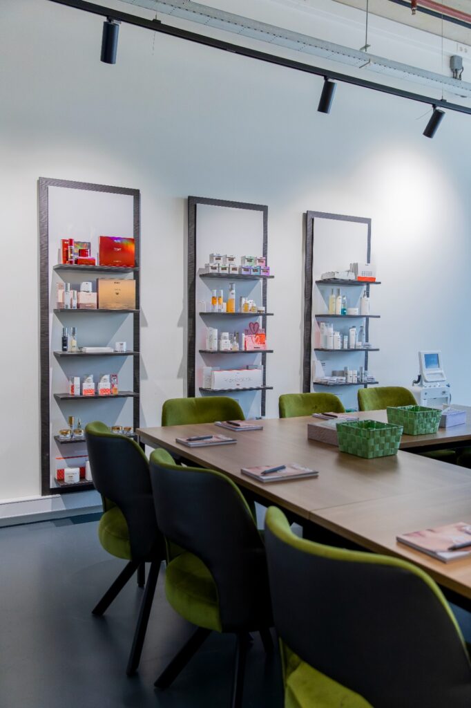 Showroom Beauty Cube Almere